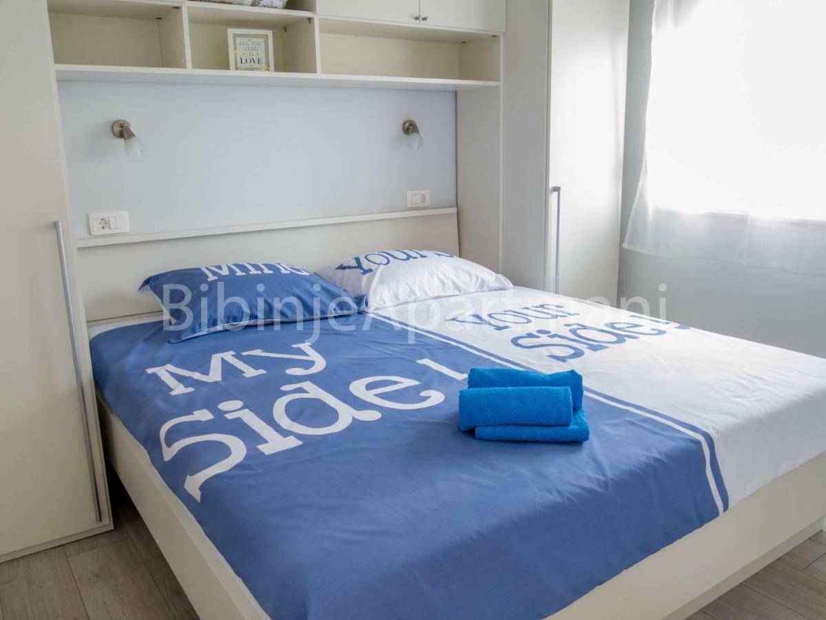 Ana I Ljubo Apartment Sukošan Exterior foto